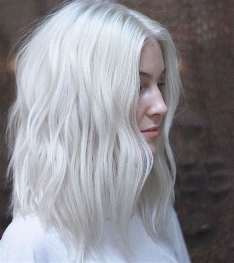 47 Top Photos Pictures Of White Blonde Hair : 30 Stunning Silver Blonde Hair Looks To Inspire ...