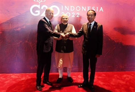 G20 Summit LIVE: G20 Summit LIVE: PM Modi & Xi's first handshake since ...