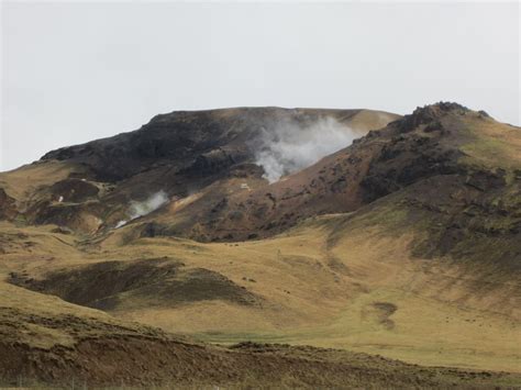 Volcanic Landscapes: Hengill volcano, Reykjadalur, Iceland, 28th April 2014