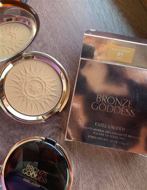 Estee-Lauder-Bronze-Goddess-Ultimate-Mineral-Infused-Matte-Bronzer ...