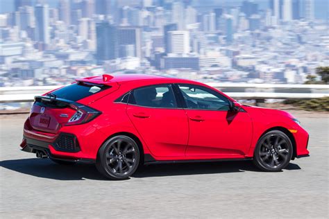 Honda Civic Hatchback arrives in showrooms with turbo power and a manual [News] - The Fast Lane Car