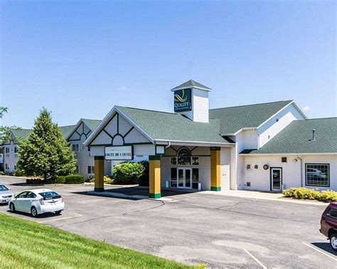 QUALITY INN & SUITES STOUGHTON - MADISON SOUTH - Prices & Hotel Reviews ...