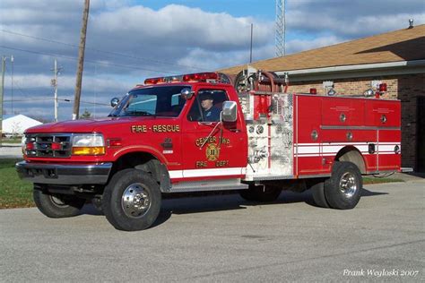 Indiana Fire Trucks: Fire and EMS Apparatus Pictures in 2020 | Fire trucks, Rescue vehicles ...