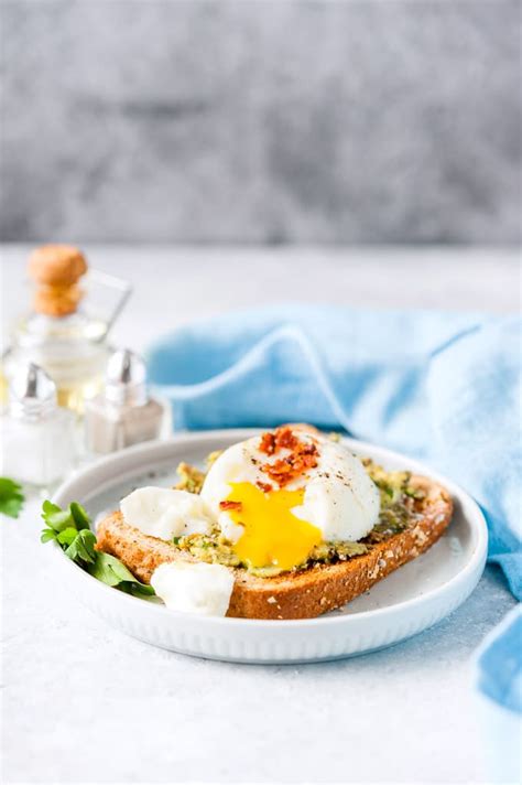 Fail-proof Instant Pot Poached Eggs - Imagelicious.com