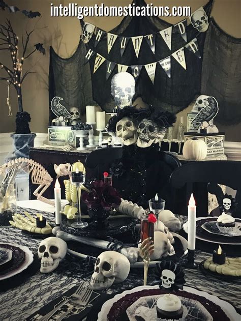 Skeleton Halloween Party Ideas | Halloween skeleton decorations, Halloween skeletons, Vintage ...