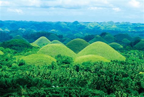 Chocolate Hills in Bohol, Philippines -- But Why The Name "Chocolate"?