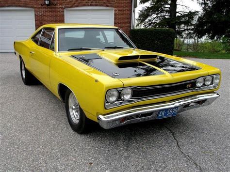 1969 Dodge Coronet Super Bee R/T | Dodge muscle cars, Best muscle cars, Mopar muscle cars