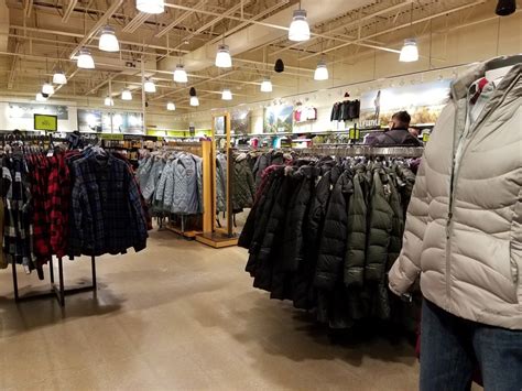 Eddie Bauer Outlet - Outlet Stores - 1650 Premium Outlet Blvd, Aurora ...