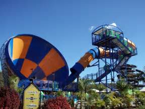 File:Wet'n'Wild Water World Australia Tornado.jpg - Wikipedia