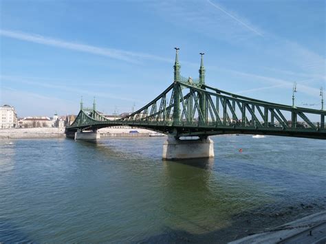 Danube River, Budapest | Danube river, Bay bridge, Tower bridge