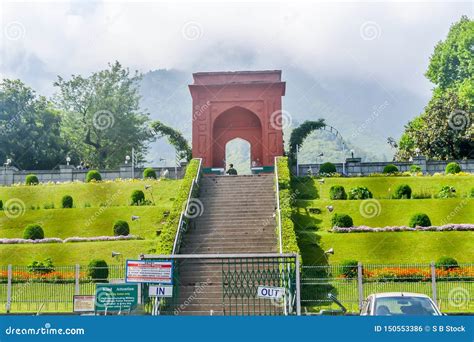 Mughal Gardens or Nishat Bagh Garden Srinagar, Jammu and Kashmir, India ...