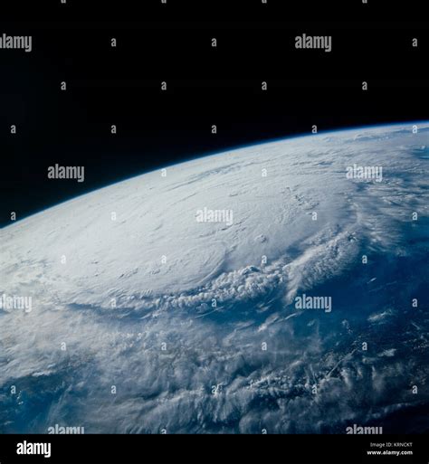 Hurricane Elena STS-51-I 1985-08-29 1159z 01 Stock Photo - Alamy