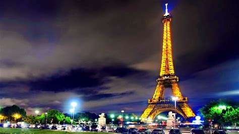 Eiffel Tower Nice Wallpapers | Eiffel Tower Latest Hd Wallpaprs