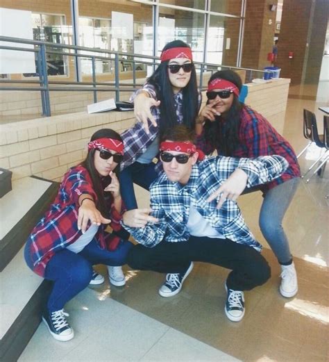 decades day spirit week #decadesdayspiritweek Twin day, homecoming ...