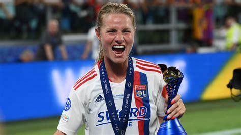 Amandine Henry named official UEFA Women's Champions League final ...