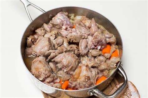 Turkey Necks Recipe (The Classic Way) - Momsdish