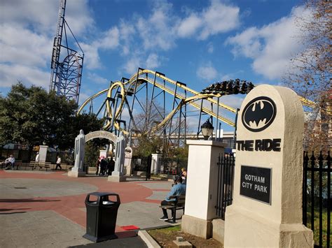 Six Flags Over Texas - Trip Report - Expedition Theme Park