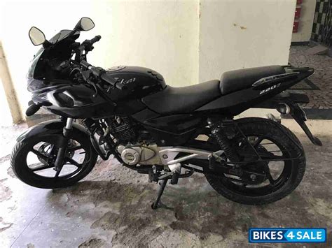 Used 2011 model Bajaj Pulsar 220 DTSi for sale in Mumbai. ID 284853. Black colour - Bikes4Sale