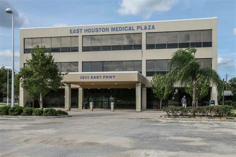 Harvey-damaged East Houston Regional Medical Center will close