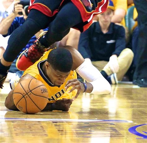 Paul George Injury / Photos: Teammates React To Paul George's Gruesome ...