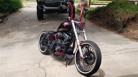 2011 Harley davidson Dyna wide glide – Dennis Kirk – Garage Build