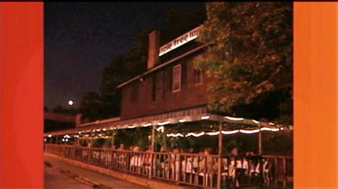 Maple Tree Inn | Blue Island | Restaurants | Check, Please! | WTTW Chicago