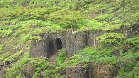 Historical Forts Near Pune for Trekking - TripBeam Canada