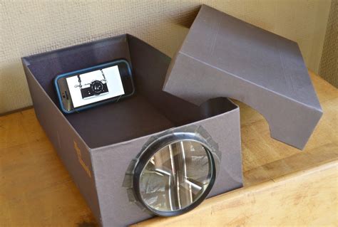 Make a projector with your smartphone: Digital Photography Review