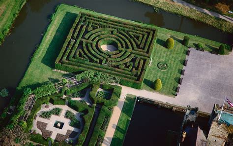 Leeds Castle Hedge Maze : The World S Most Magical Mazes : Above the ...