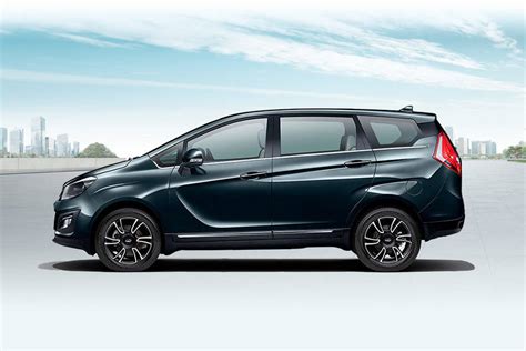 Mahindra Marazzo Price (September Offers), Images, Reviews & Specs