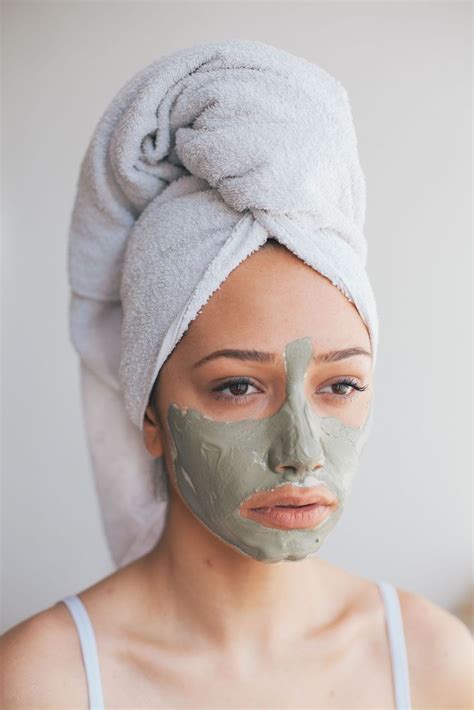 Super Easy Clay Mask Recipes for Every Skin Type | Green clay face mask ...