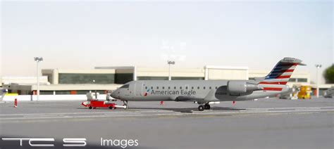 * Gemini Jets, American Eagle CRJ-200, up close... - DA.C