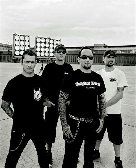 Pin by Kim Vanhooren on volbeat M.S.P. | Music book, Music bands, Music ...