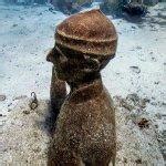 Bronze bust of Captain Jacques-Yves Cousteau by Albert Fage in Mahault, Guadeloupe (Google Maps)