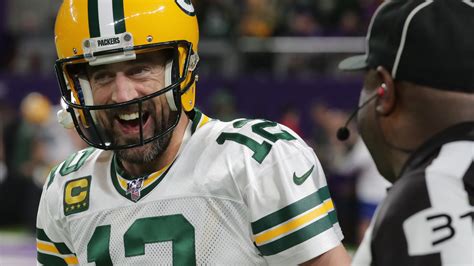 Green Bay Packers adjust Aaron Rodgers' contract to clear 2020 salary ...