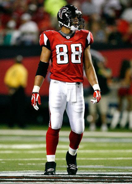 Tony Gonzalez Falcons Wallpaper