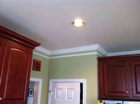 Crown molding over kitchen cabinets. | Two piece crown moldi… | Flickr