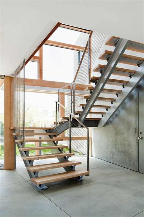 Manhattan Beach House | Walker Workshop | Archinect | Steel stairs design, Staircase design ...