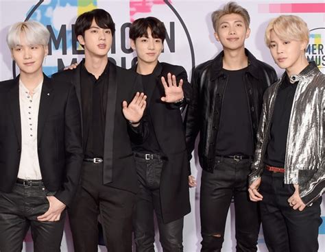 Who Is BTS? 5 Things to Know About the Korean-Pop Boy Band Taking Over the 2017 AMAs | E! News