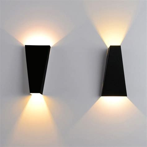 Contemporary Simple Artistic Metal Single-Light Up & Down Wall Light ...