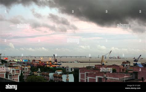 Hong Kong Zhuhai Macau Bridge Construction Site Stock Photo - Alamy