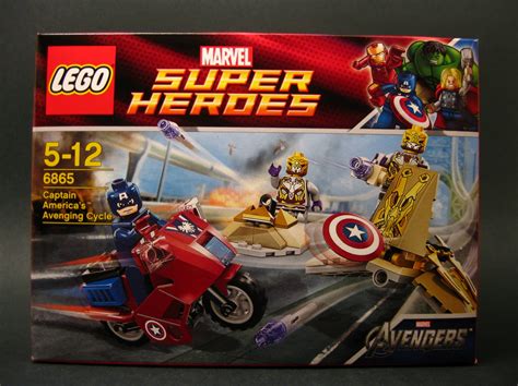 Chase Variant: Lego - The Avengers: Captain America's Avenging Cycle!