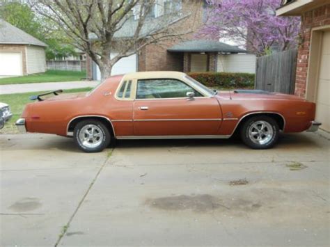 Sell used 1976 Plymouth Fury Sport Hardtop 2-Door 5.2L in Wichita, Kansas, United States