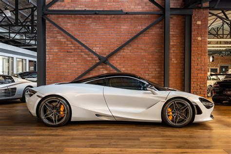 McLaren 720s Silver (1) - Richmonds