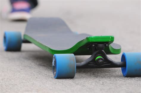 Robbie's Landyachtz "Evo" Debut | Phatman Boardshop