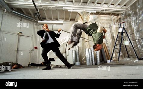 TRANSPORTER 2 (2005) JASON STATHAM TRS2 001-003 Stock Photo - Alamy