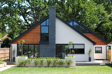 House in chandlers ford ii, la hally architect | homify | House cladding, Bungalow exterior ...