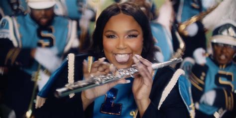 Watch Lizzo Lead a Marching Band in New “Good as Hell” Video | Pitchfork