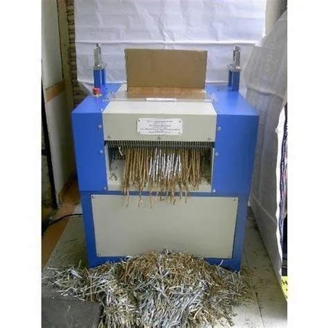 Paper Double Shaft Shredding Machines, Shredding Capacity: 1-500 kg/hr at Rs 125000 in Pune