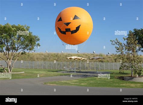 Balloon great park irvine orange hi-res stock photography and images ...